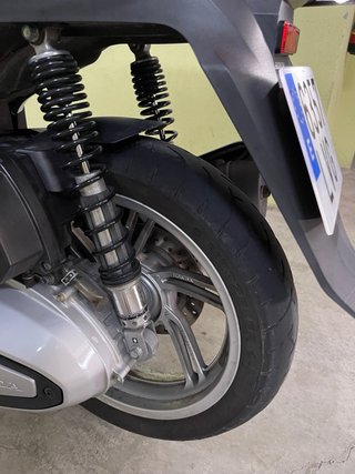 Honda SH350 ABS/ESP AÑO 2022 - 15.000 km 1 dueño