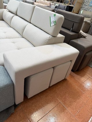 Sofa cama estilo chaise longue +2 puff