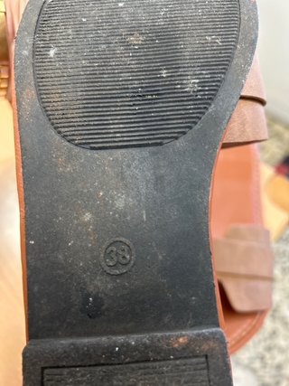 Sandalias tipo “hermes” talla 38