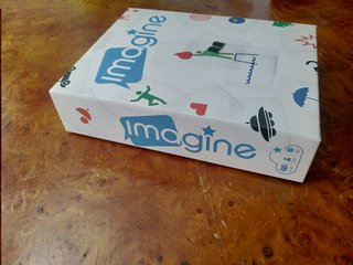 Juego de mesa creativo Imagine en perfecto estado