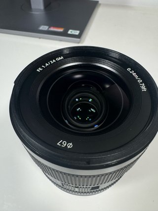 Sony FE 24mm f/1.4 GM