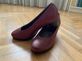 Zapatos de piel granates sin usar marca Pitillos