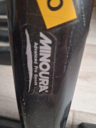 Rodillo de entrenamiento para bici. Minoura Ergo.