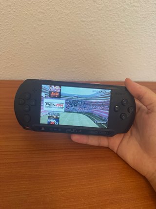 Sony PSP Street Nera + Custodia e Caricatore