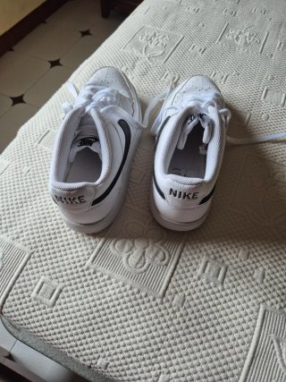 Tenis Nike