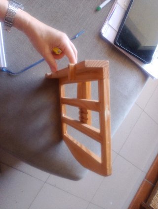Atril de madera
