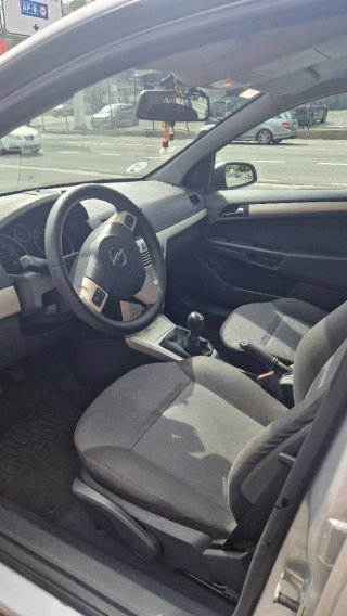 Opel Astra 2009