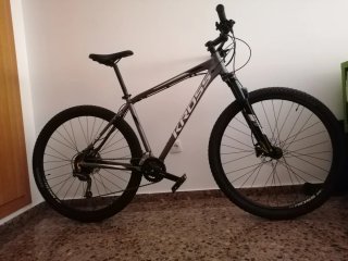 Bicicleta de montaña 29'' Hexagon 7.0 Kross Gris M