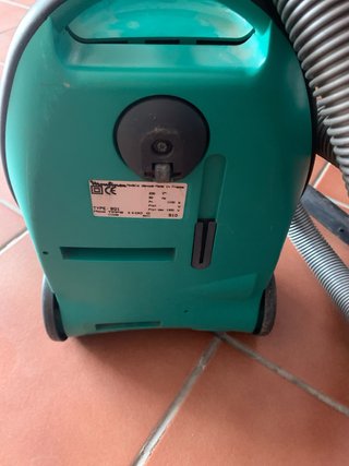 Aspiradora  moulinex 1300
