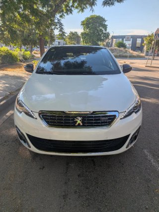 Peugeot 308 2016