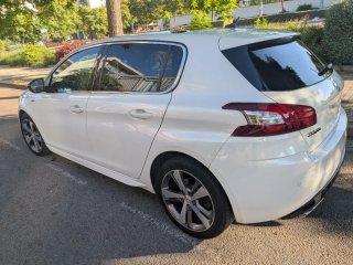 Peugeot 308 2016