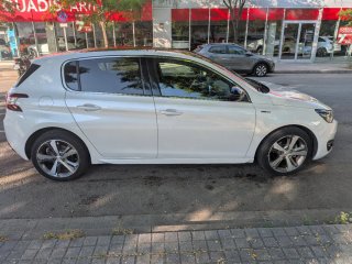 Peugeot 308 2016