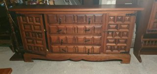 Mueble de salón de madera