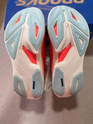 Deportivas Brooks Hyperion Max 3