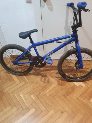 Bicicleta bmx wipe 320  20 pulgadas