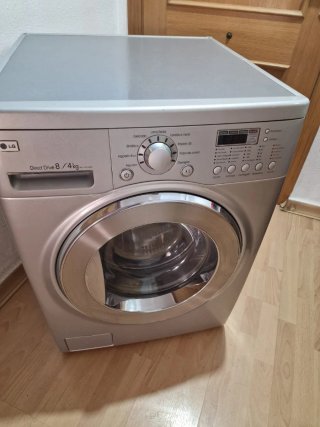 Lavatrice LG 8kg Direct Drive