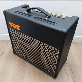 Amplificador Vox Valvetronix