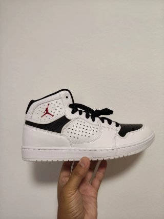 T41 Nike blancas Jumpman