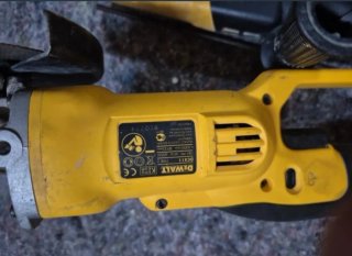 Radial. Taladro percutor Dewalt