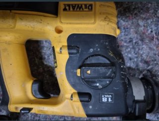 Radial. Taladro percutor Dewalt
