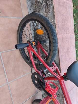 Bicicleta BMX B'Twin Wipe 20 Roja