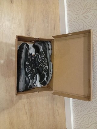 Bambas ASICS negras talla 43.5 NUEVAS