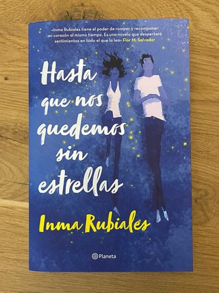 Libro Hasta que nos quedemos sin estrellas