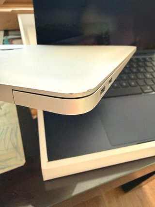 MacBook Air 13" Intel i5 | 16 GB RAM | 256 GB SSD