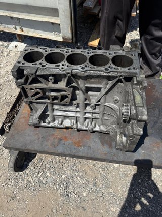 Bloque motor Volkswagen 070103021L
