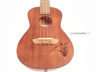 ukelele alvarez ru26s