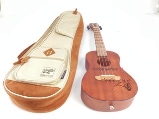 ukelele alvarez ru26s
