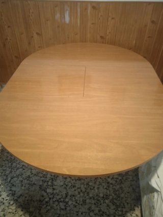 Mesa de comedor redonda