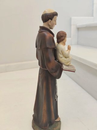 San Antonio de Padua figura