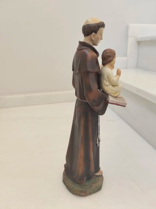 San Antonio de Padua figura