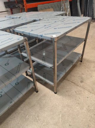 MESA ACERO CON DOBLE ESTANTE MIRA MI PERFIL