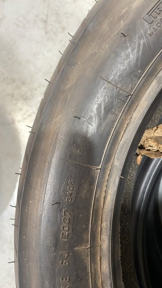 120 90 17 H PIRELLI RUEDA DE MOTO OPORTUNIDAD