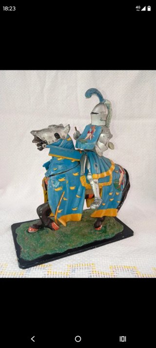 Cavaliere medievale francese