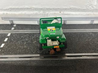 Jeep STS Scalextric