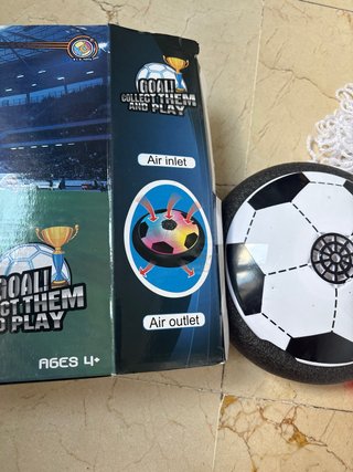 Juego futbol porteria y pelota aire