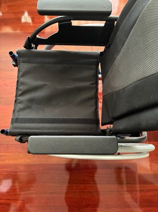 Silla de ruedas nueva