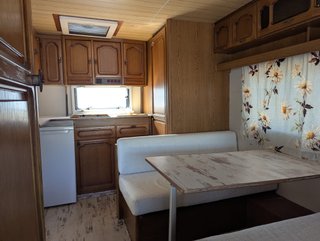 Caravana Burstner 480 TN <750kg 3 ambientes