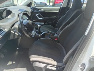 Peugeot 308 2015