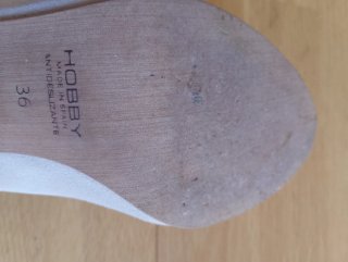 Zapatos de tacón en color nude talla 36