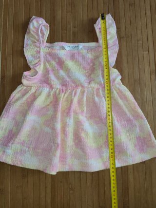 Conjunto sin estrenar. Talla 6-7 años