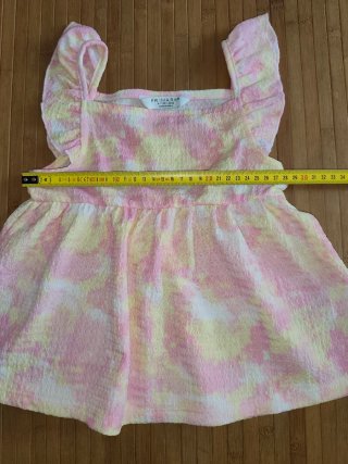 Conjunto sin estrenar. Talla 6-7 años