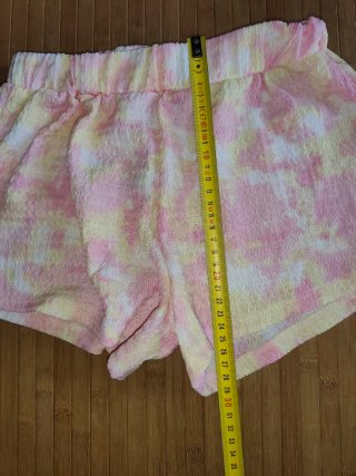 Conjunto sin estrenar. Talla 6-7 años