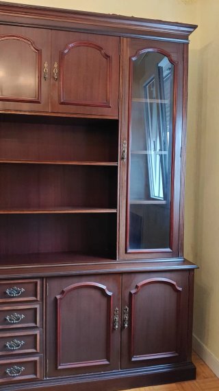 Mueble salon de madera maciza
