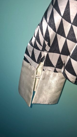 Camisa estampada geométrica