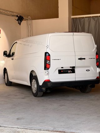 Ford Transit Custom 2024