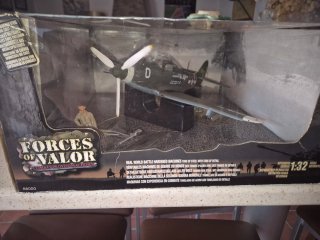Maqueta Avión U.S. P-39Q Escala 1:32